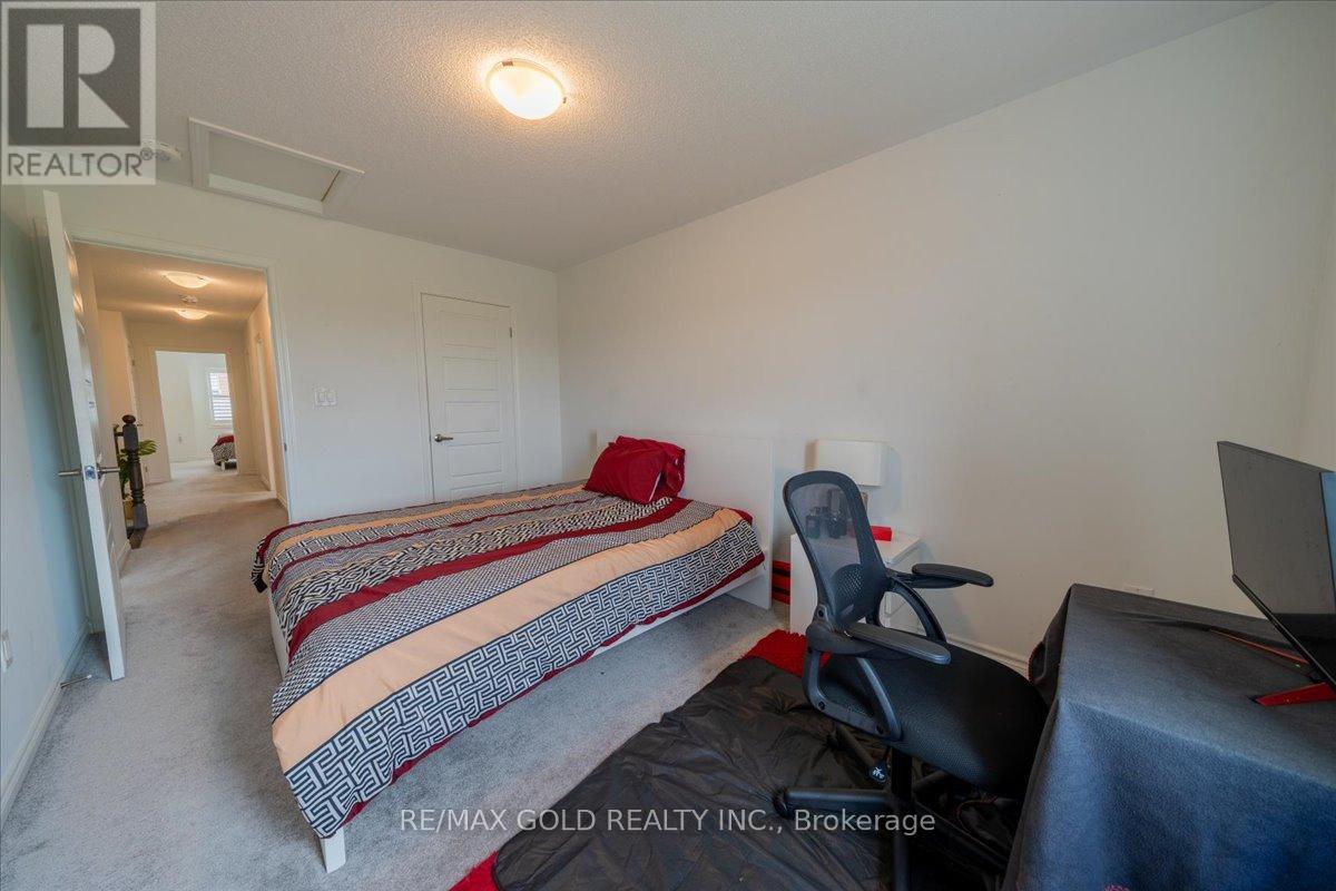 451 Gordon Krantz Avenue, Milton, Ontario  L9E 1W1 - Photo 26 - W12278885