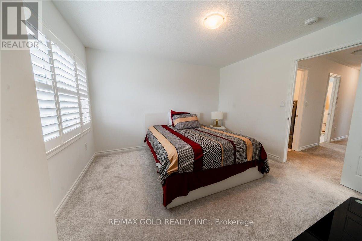 451 Gordon Krantz Avenue, Milton, Ontario  L9E 1W1 - Photo 29 - W12278885