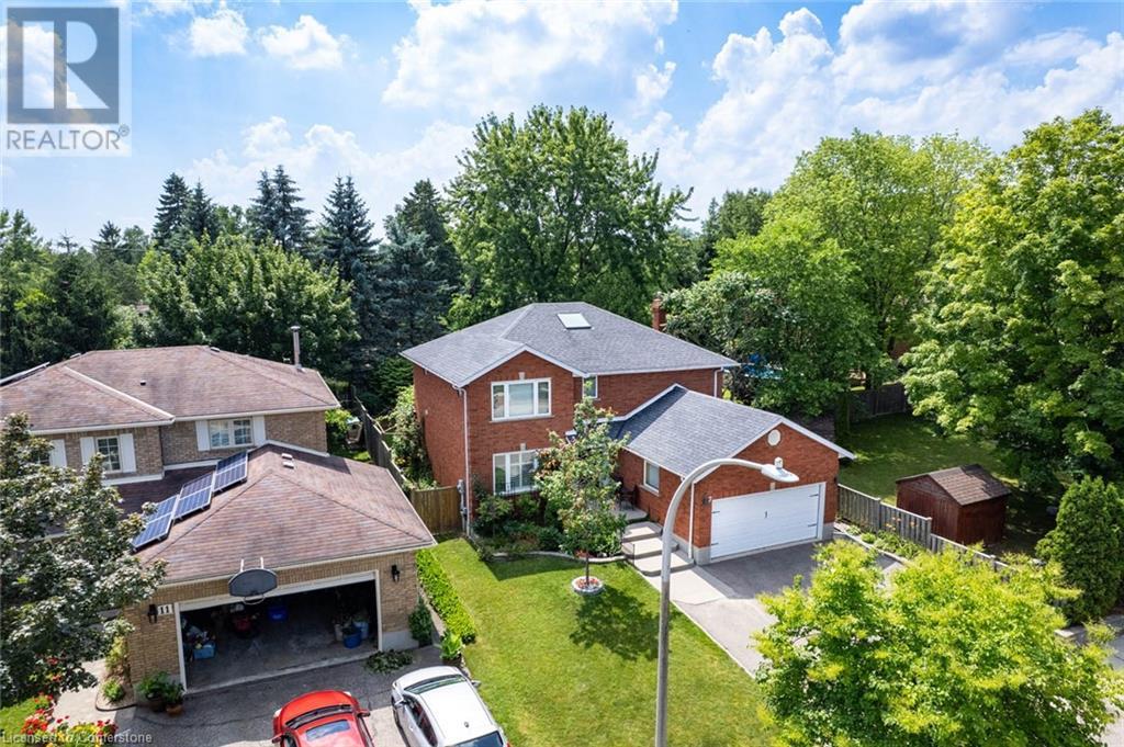 Property at 7 CHANDOS Drive image 4
