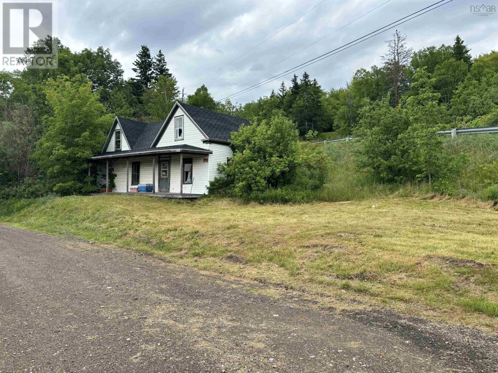 8 Old Scotsville Road, Scottsville, Nova Scotia  B0E 3E0 - Photo 1 - 202517351
