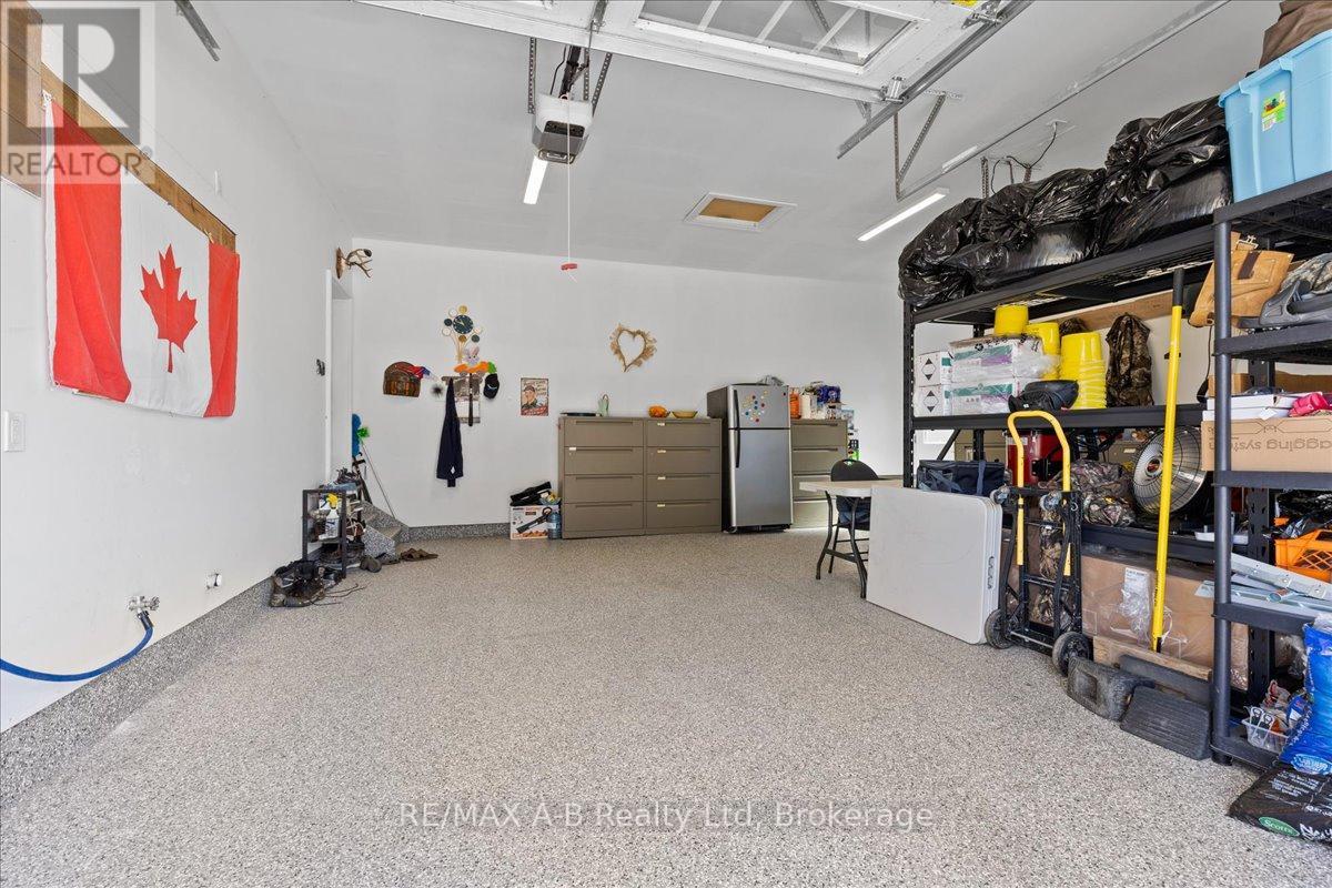 423 Emily Street, St. Marys, Ontario  N4X 0B7 - Photo 37 - X12279090
