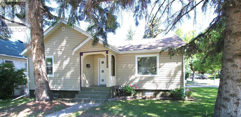 Property at 4504 55 Street image 1