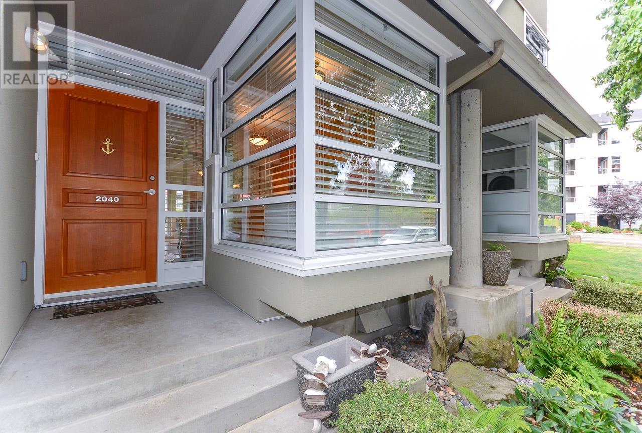 Th2 2040 E Kent South Avenue, Vancouver, British Columbia  V5P 4X2 - Photo 4 - R3025303