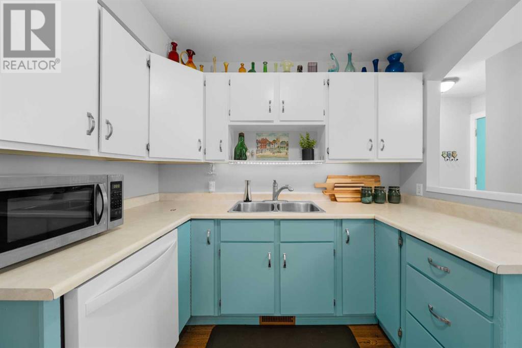 Property at 39 Range Gardens NW image 3