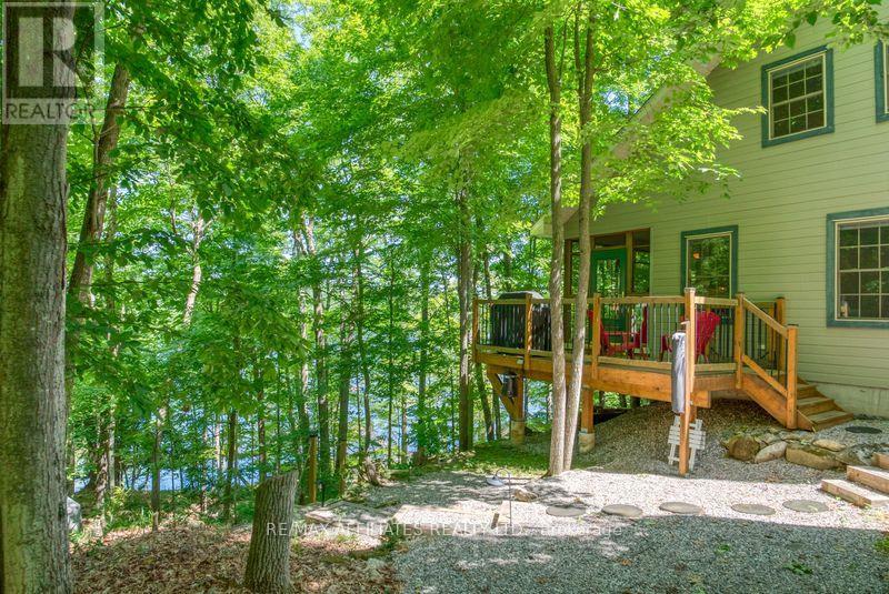 200 Walnut Point Road, Rideau Lakes, Ontario  K0G 1E0 - Photo 2 - X12279166
