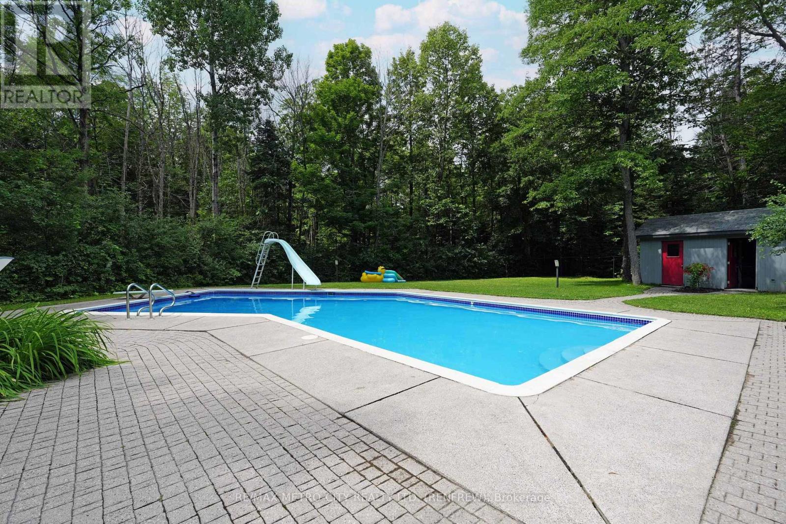 528 Opeongo Road, Renfrew, Ontario  K7V 2T5 - Photo 36 - X12279138