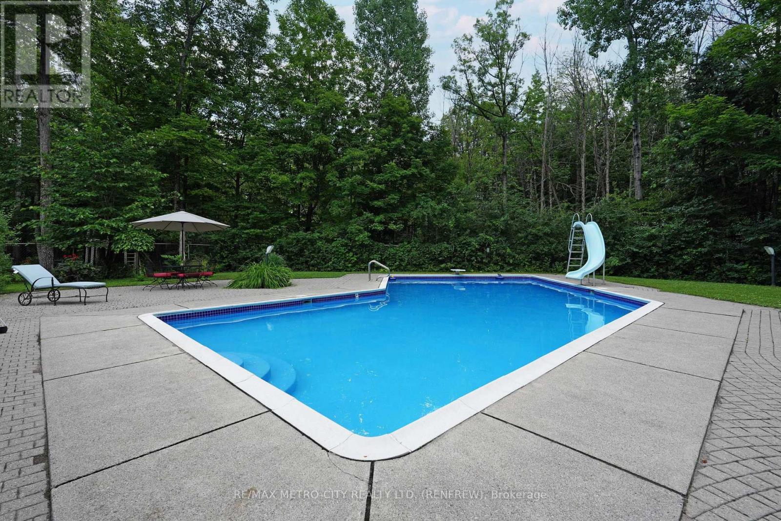 528 Opeongo Road, Renfrew, Ontario  K7V 2T5 - Photo 37 - X12279138