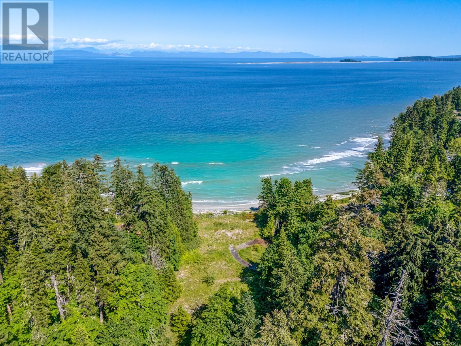4218 Island Hwy S, Courtenay, British Columbia