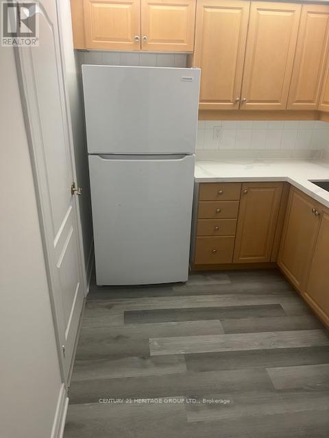 301 - 5418 Yonge Street, Toronto, Ontario  M2N 6X4 - Photo 4 - C12278971