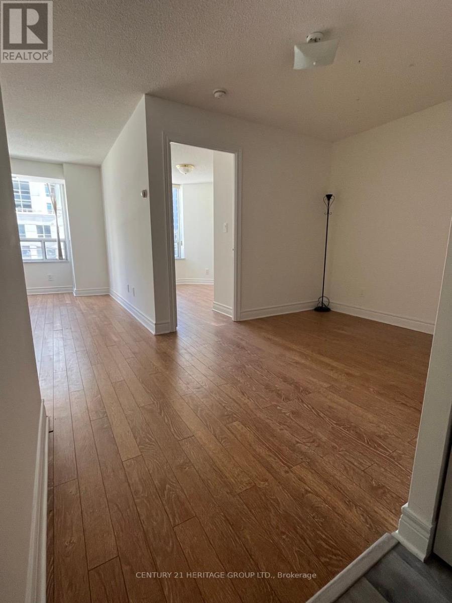 301 - 5418 Yonge Street, Toronto, Ontario  M2N 6X4 - Photo 6 - C12278971