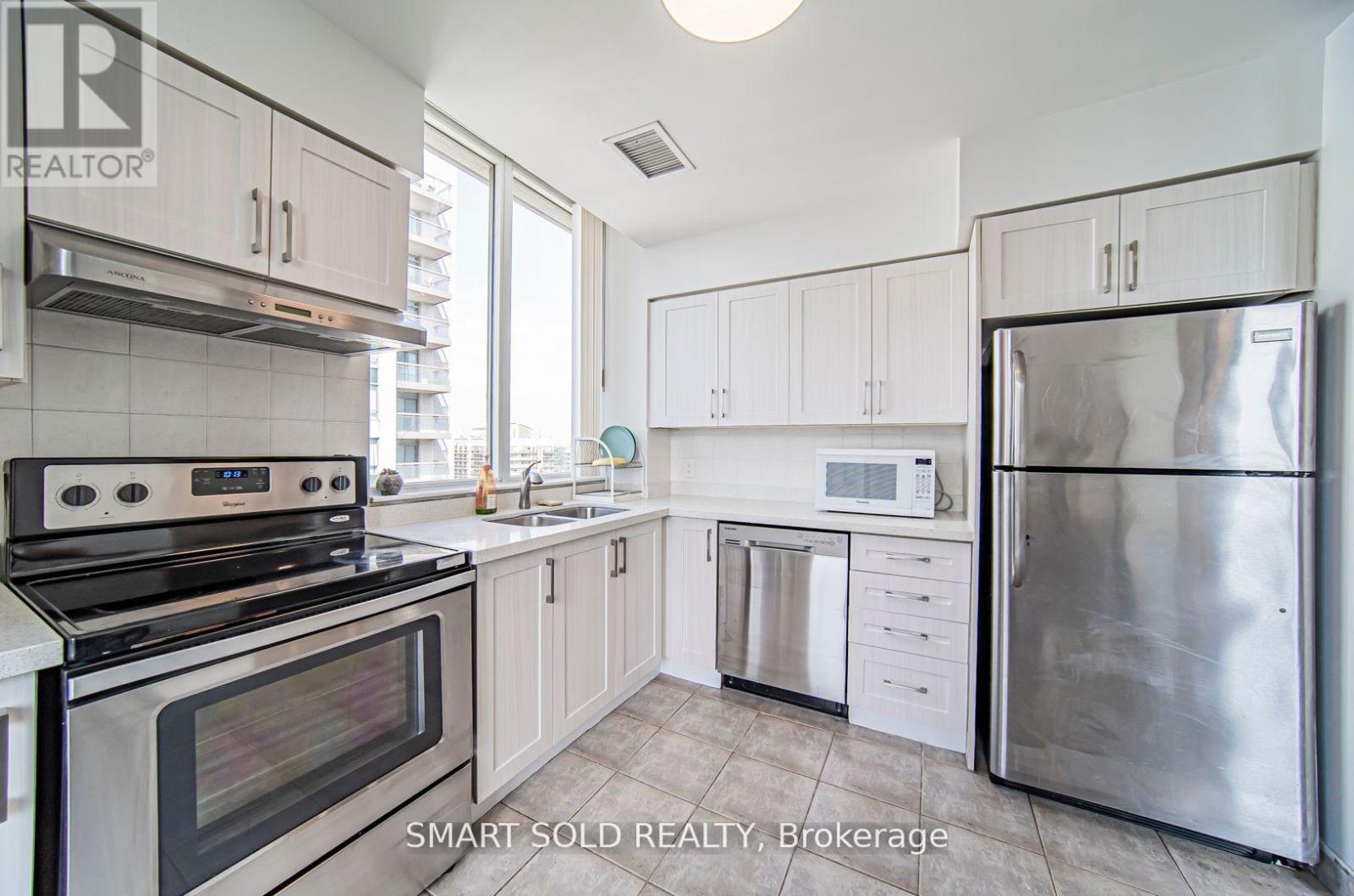 Ph210 - 256 Doris Avenue, Toronto, Ontario  M2N 6X8 - Photo 11 - C12279082