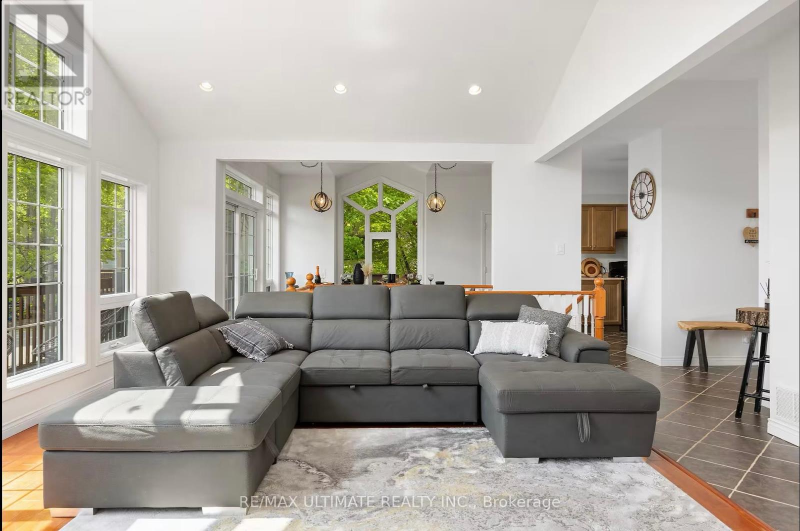 157 Farlain Lake Road W, Tiny, Ontario  L9M 0B9 - Photo 8 - S12279112