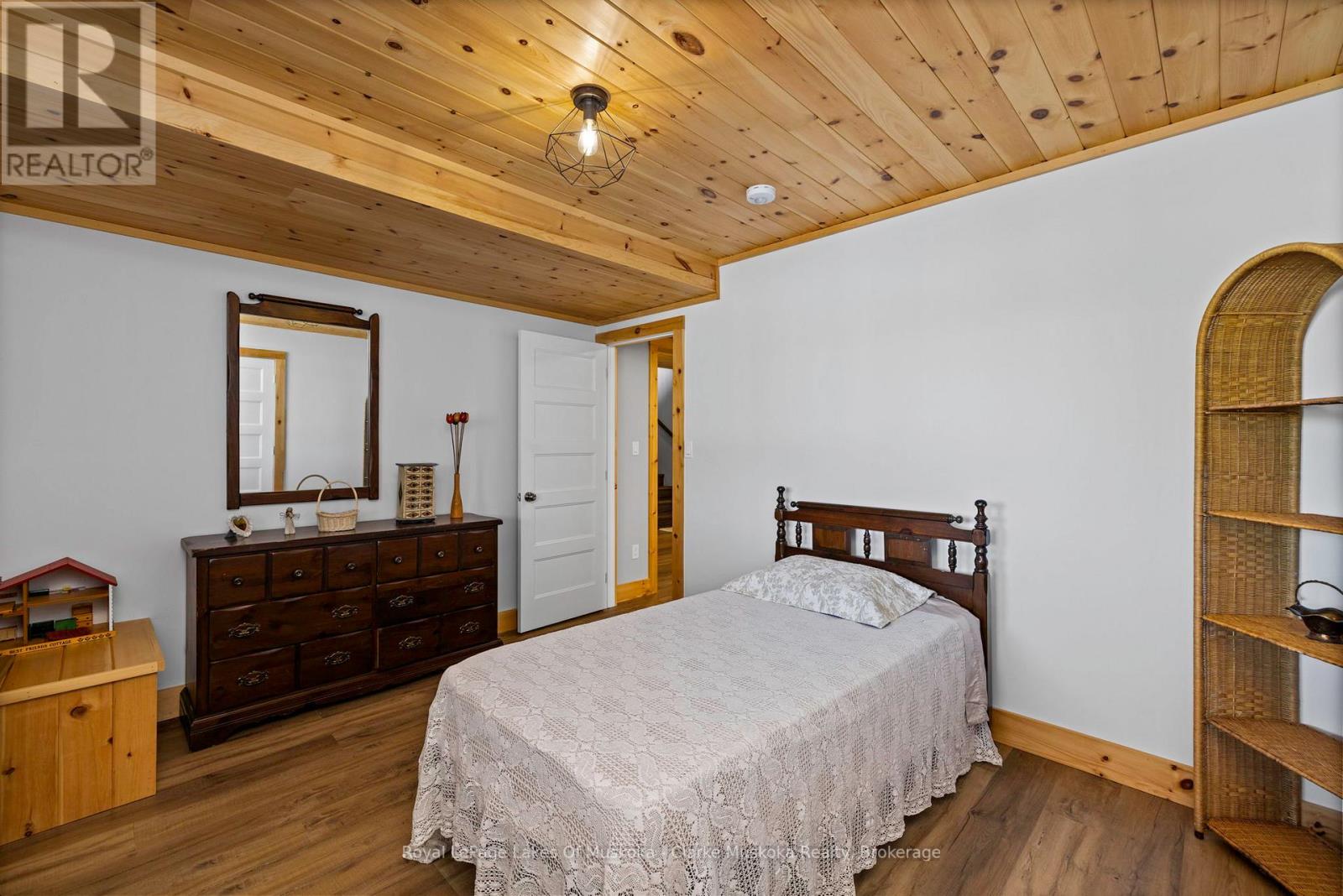 202 Whites Falls Road, Georgian Bay, Ontario  L0K 1S0 - Photo 29 - X12013258