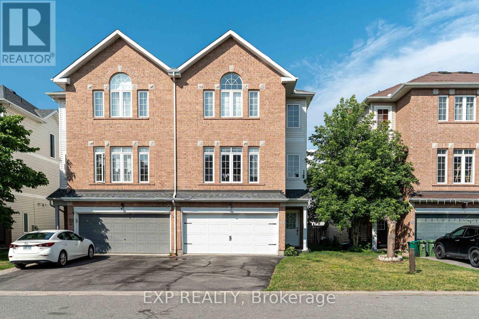 Property at 97 CASTLE GLEN CRESCENT image 1