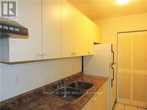 1013 - 100 Mornelle Court N, Toronto, Ontario  M1E 4X2 - Photo 3 - E12279158