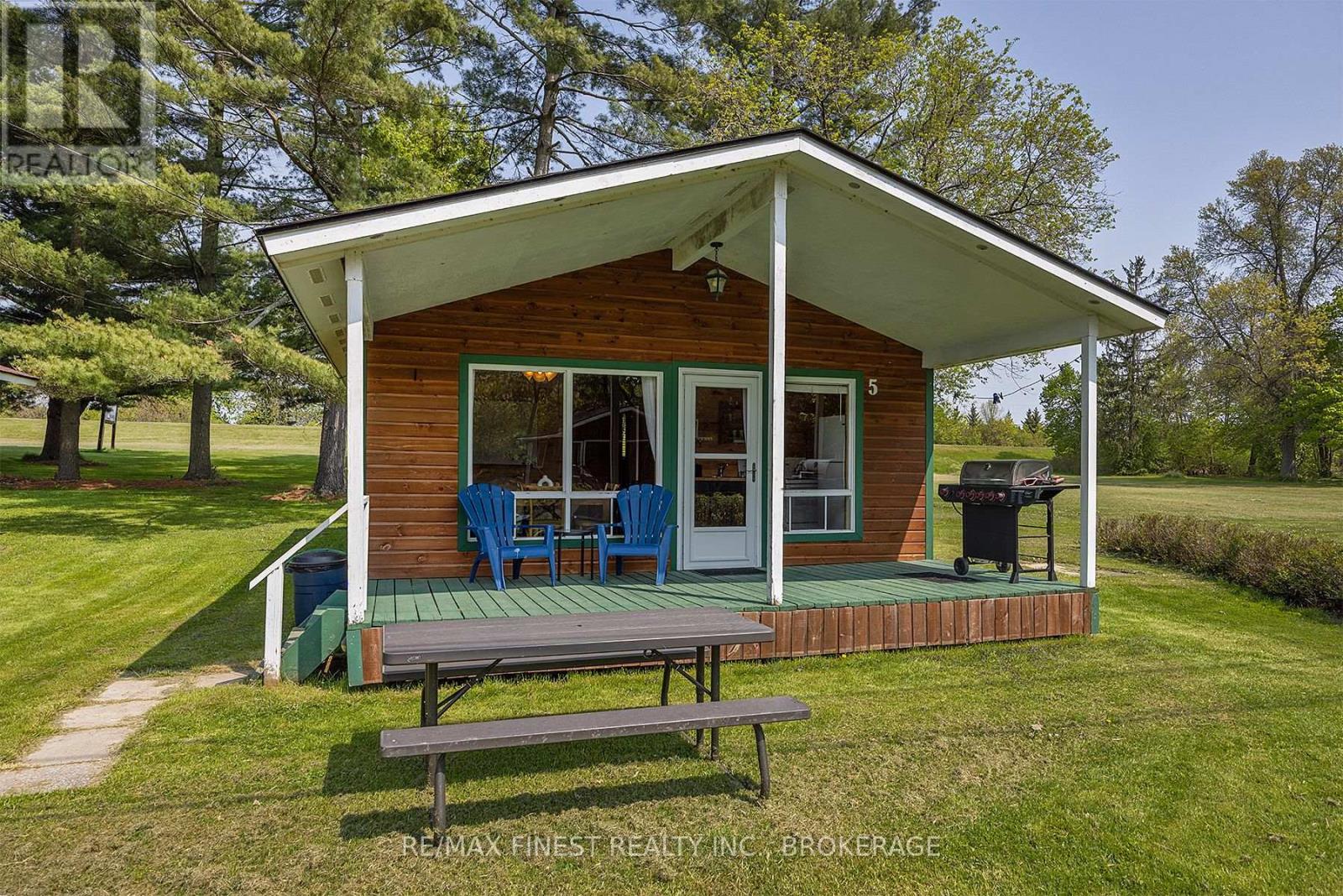 135 Thousand Islands Parkway, Front Of Leeds & Seeleys Bay, Ontario  K7G 2V4 - Photo 40 - X12279323