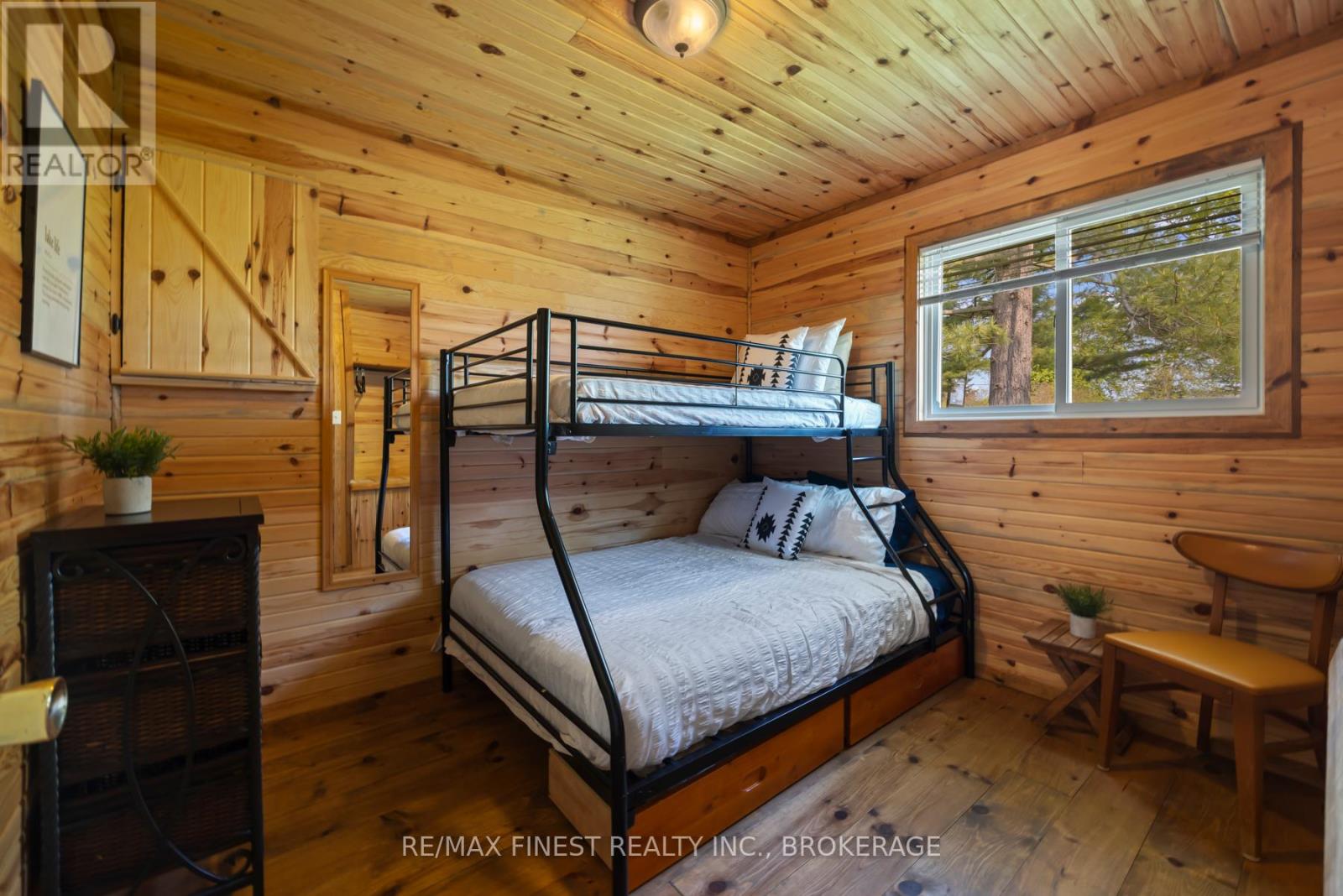 135 Thousand Islands Parkway, Front Of Leeds & Seeleys Bay, Ontario  K7G 2V4 - Photo 42 - X12279323