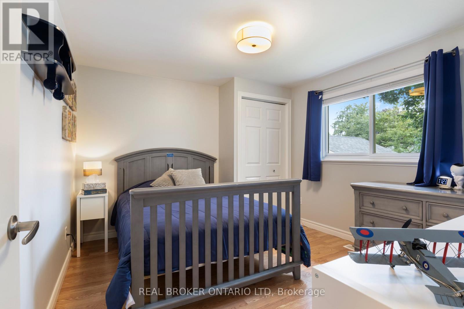 50 Watson Crescent, Brampton, Ontario  L6W 1E7 - Photo 17 - W12279338