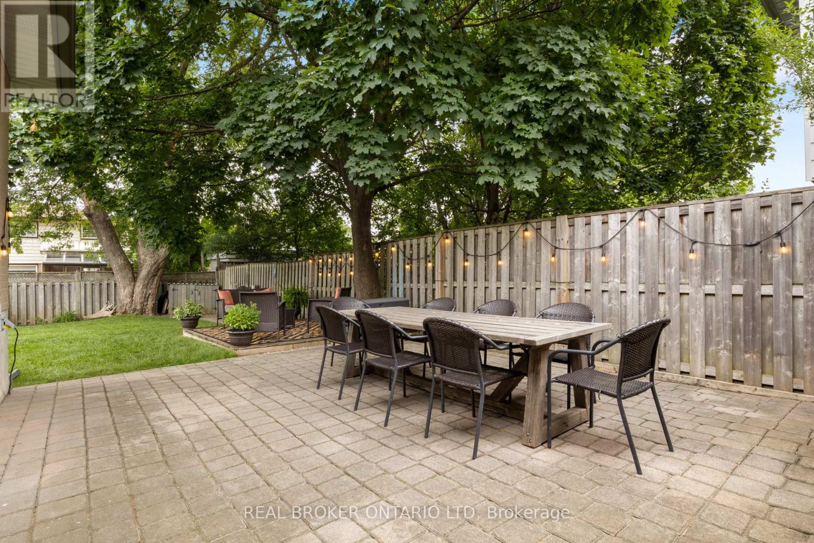 50 Watson Crescent, Brampton, Ontario  L6W 1E7 - Photo 35 - W12279338