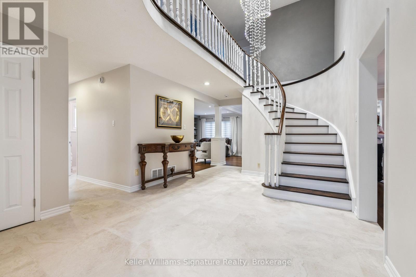 Property at 1121 MANOR ROAD image 4