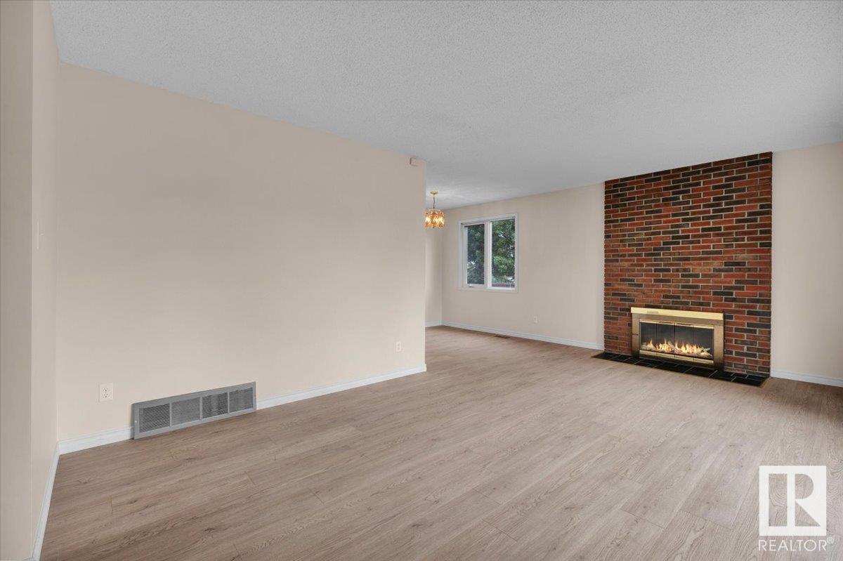 Property at 223 GRAHAM PL image 3