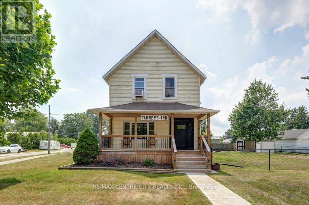 7953 Union Road, Southwold, Ontario  N0L 1K0 - Photo 1 - X12279334
