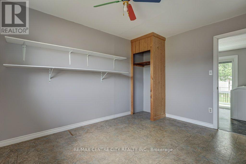 7953 Union Road, Southwold, Ontario  N0L 1K0 - Photo 20 - X12279334