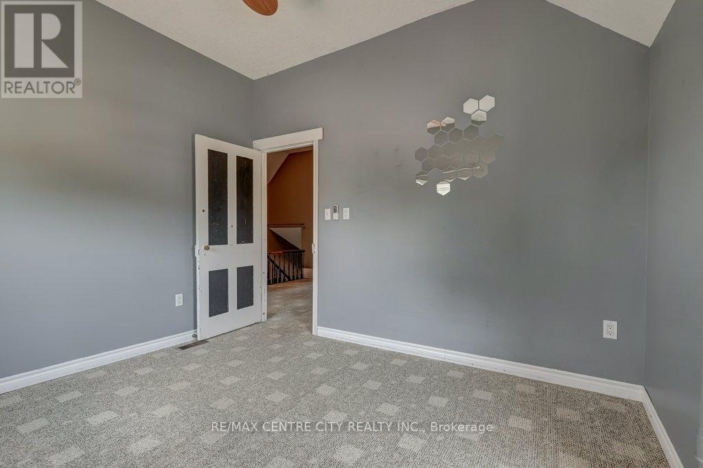 7953 Union Road, Southwold, Ontario  N0L 1K0 - Photo 30 - X12279334