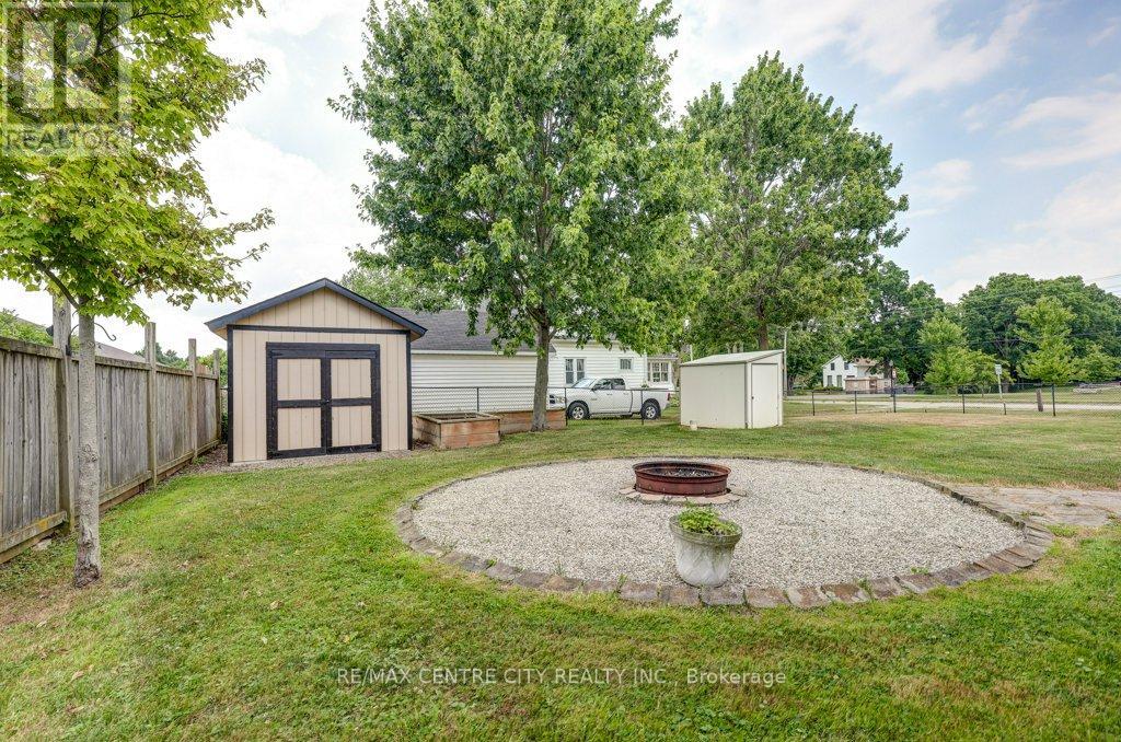 7953 Union Road, Southwold, Ontario  N0L 1K0 - Photo 44 - X12279334
