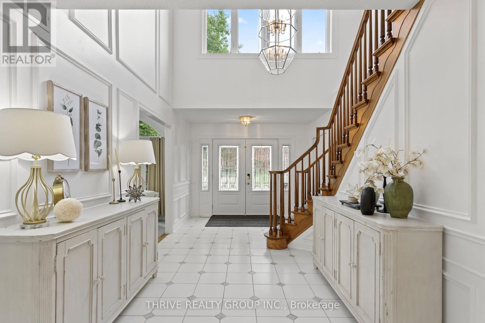 Property at 499 ROSECLIFFE TERRACE image 4