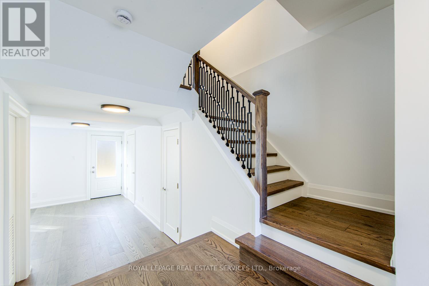 27 Poplar Crescent, Aurora, Ontario  L4G 3M4 - Photo 23 - N12279154