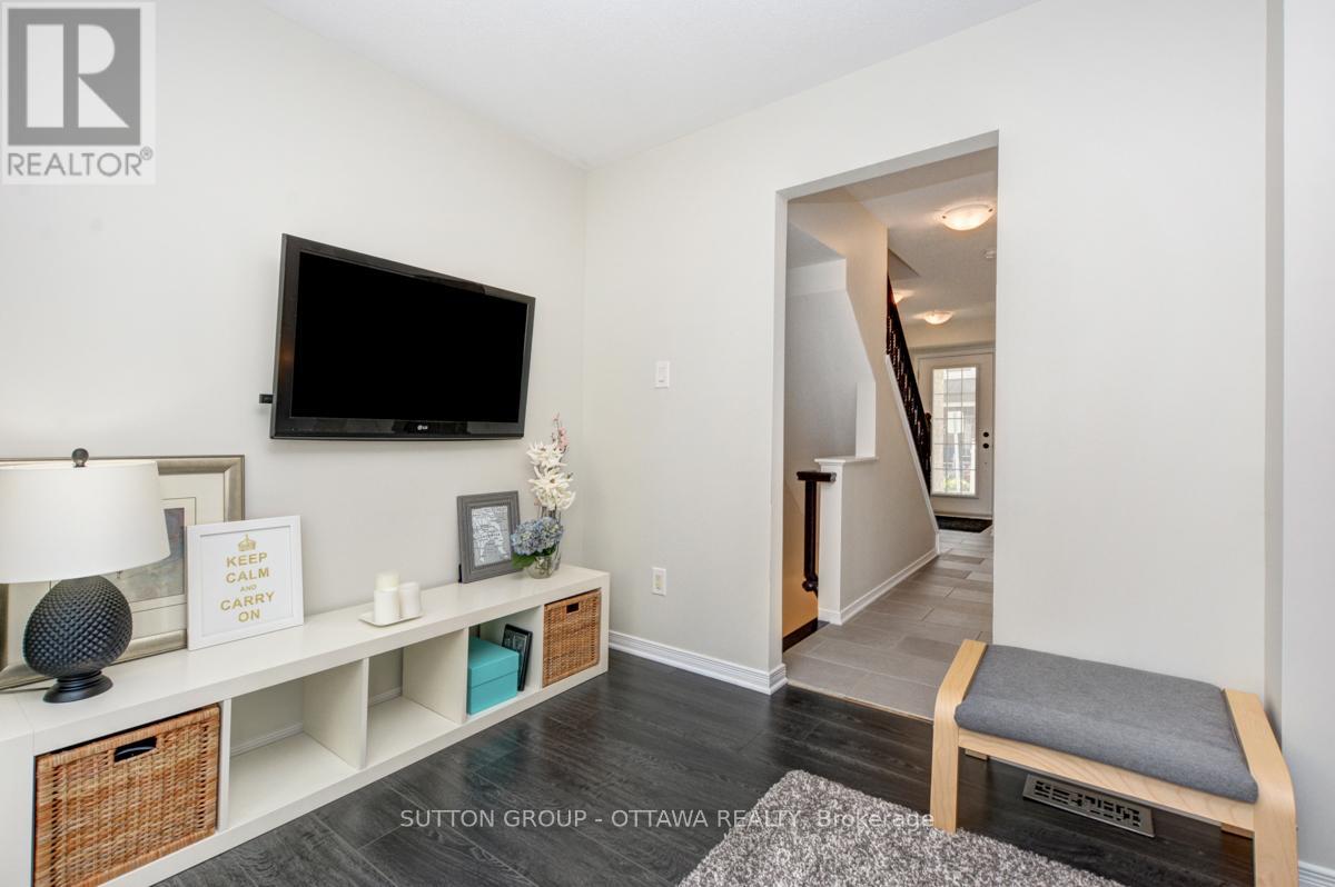 408 Sadar Private, Ottawa, Ontario  K2J 3T3 - Photo 10 - X12279242