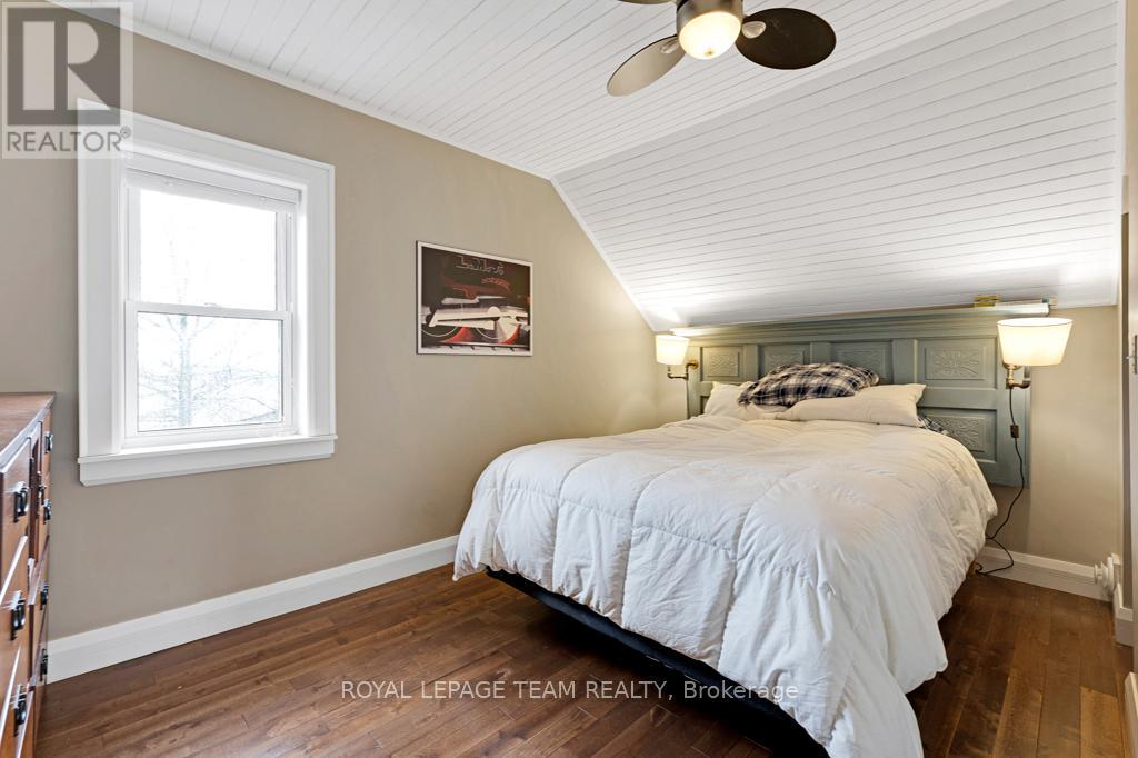 52 Main Street, Merrickville-Wolford, Ontario  K0G 1N0 - Photo 25 - X12279281