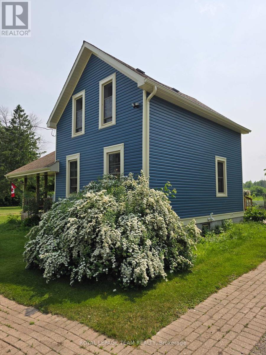 Property at 52 MAIN STREET image 3