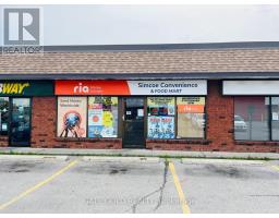 3 - 8 QUEENSWAY E, Norfolk, Ontario
