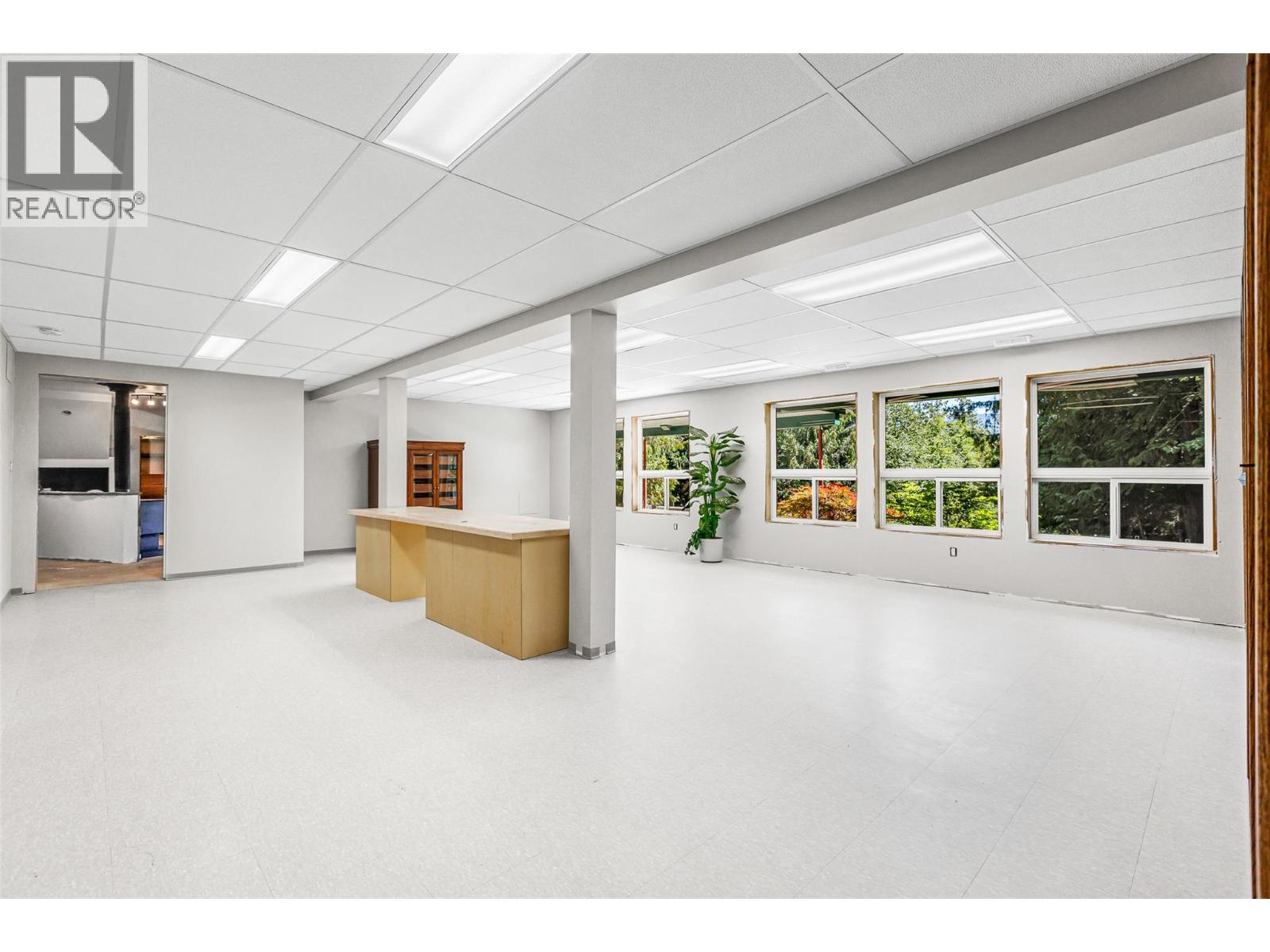 1548 Teetzel Road, Creston, British Columbia  V0B 1G7 - Photo 26 - 10355223