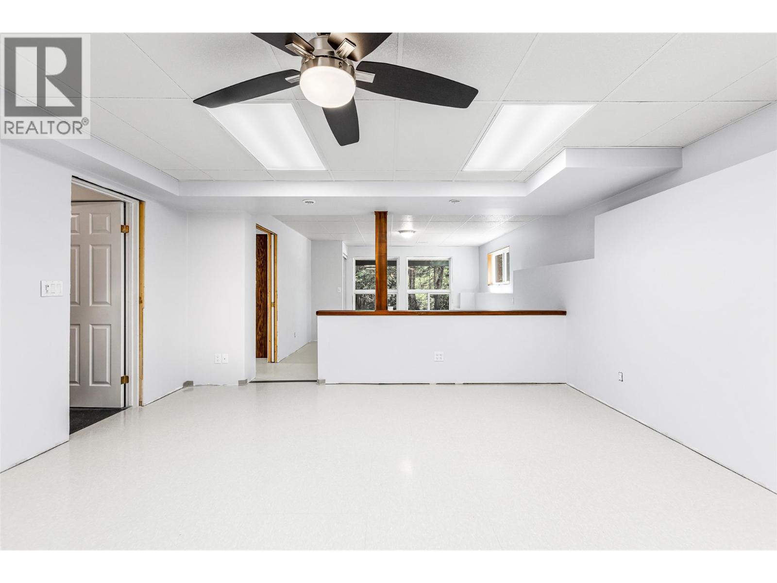 1548 Teetzel Road, Creston, British Columbia  V0B 1G7 - Photo 34 - 10355223