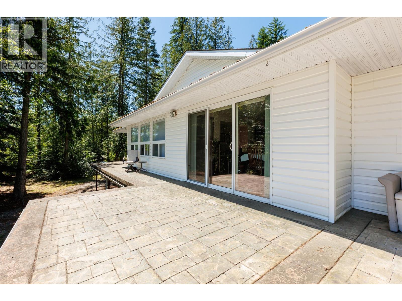 1548 Teetzel Road, Creston, British Columbia  V0B 1G7 - Photo 57 - 10355223