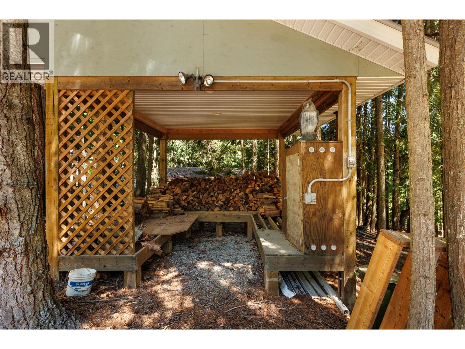 1548 Teetzel Road, Creston, British Columbia  V0B 1G7 - Photo 74 - 10355223