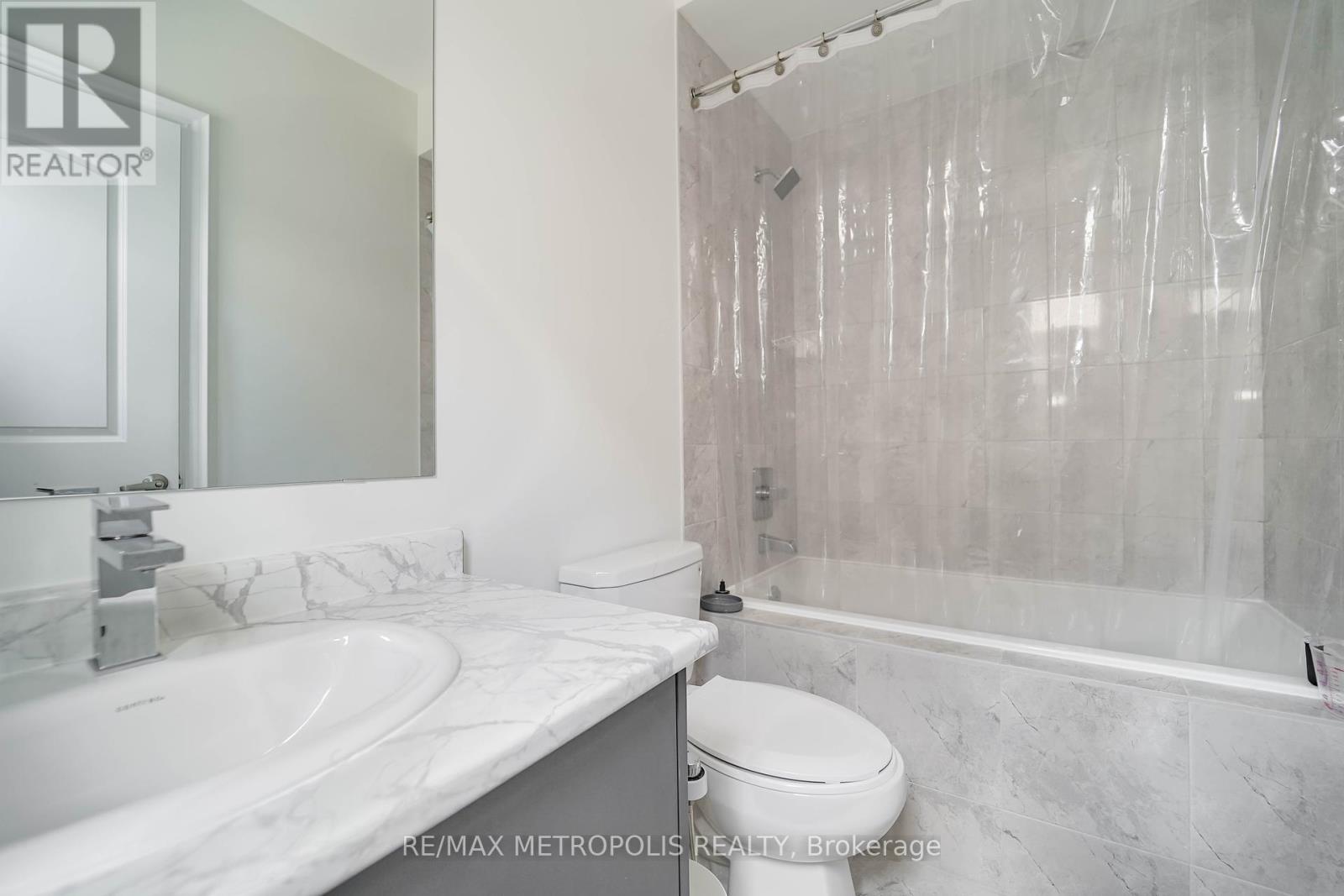 95 James Walker Avenue, Caledon, Ontario  L7C 4N1 - Photo 27 - W12279159