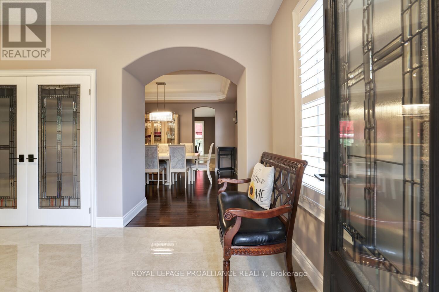 Property at 497 CUSICK CIRCLE image 4