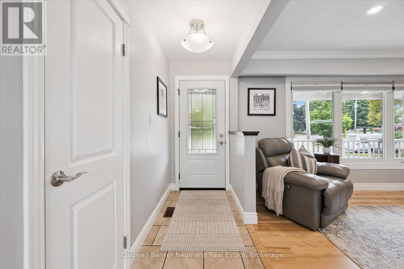 Property at 71 PLEASANT ROAD image 4