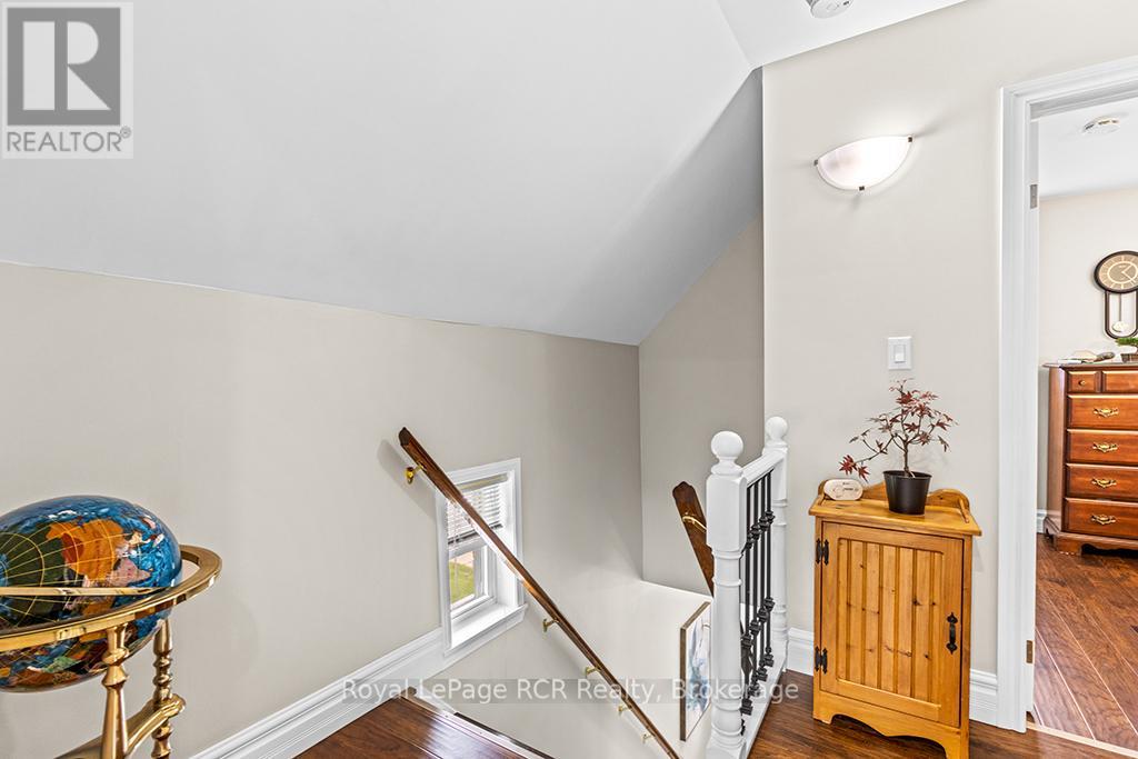 524 Scott Street, South Bruce Peninsula, Ontario  N0H 2T0 - Photo 19 - X12279252