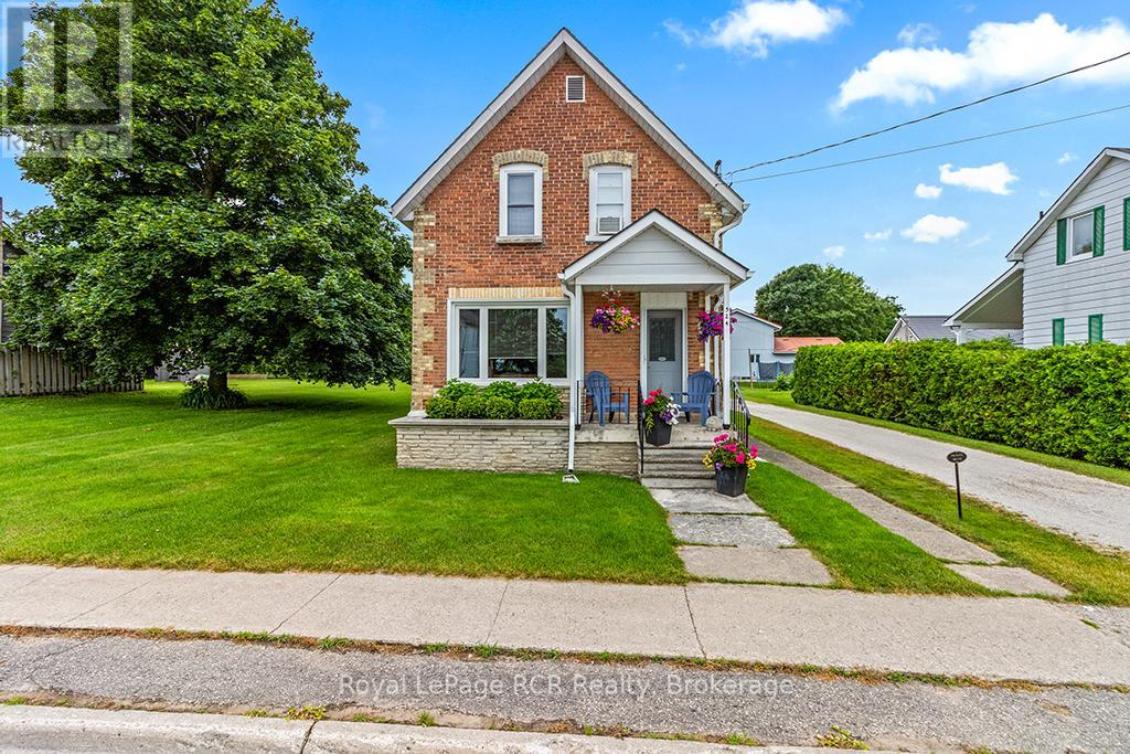 524 Scott Street, South Bruce Peninsula, Ontario  N0H 2T0 - Photo 2 - X12279252