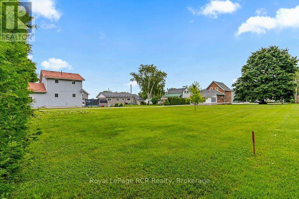 524 Scott Street, South Bruce Peninsula, Ontario  N0H 2T0 - Photo 31 - X12279252