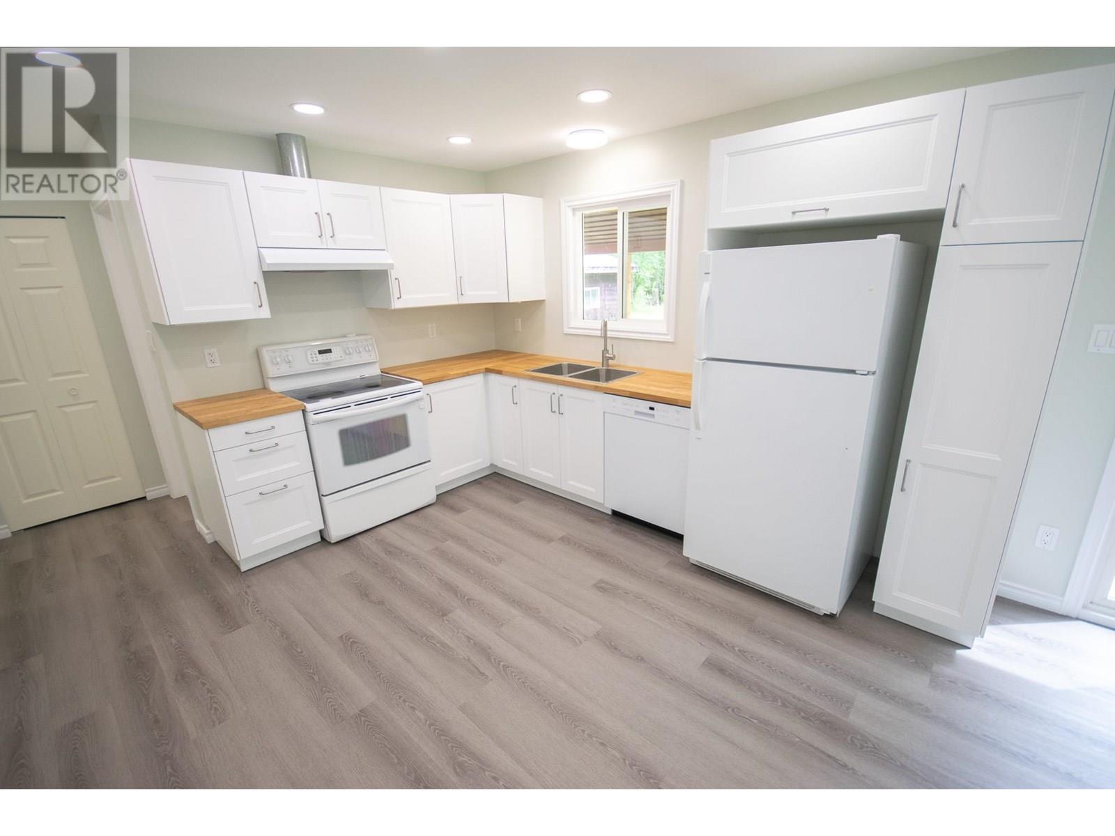 Property at 2056 W SALES ROAD image 5