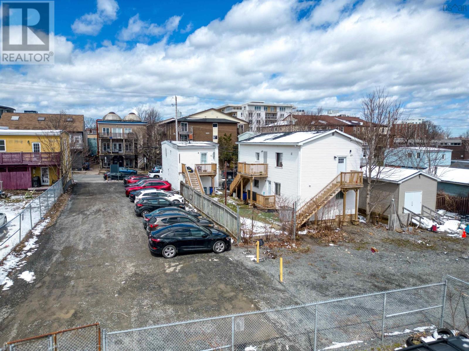 5686 Charles Street, Halifax, Nova Scotia  B3K 1K4 - Photo 4 - 202508020