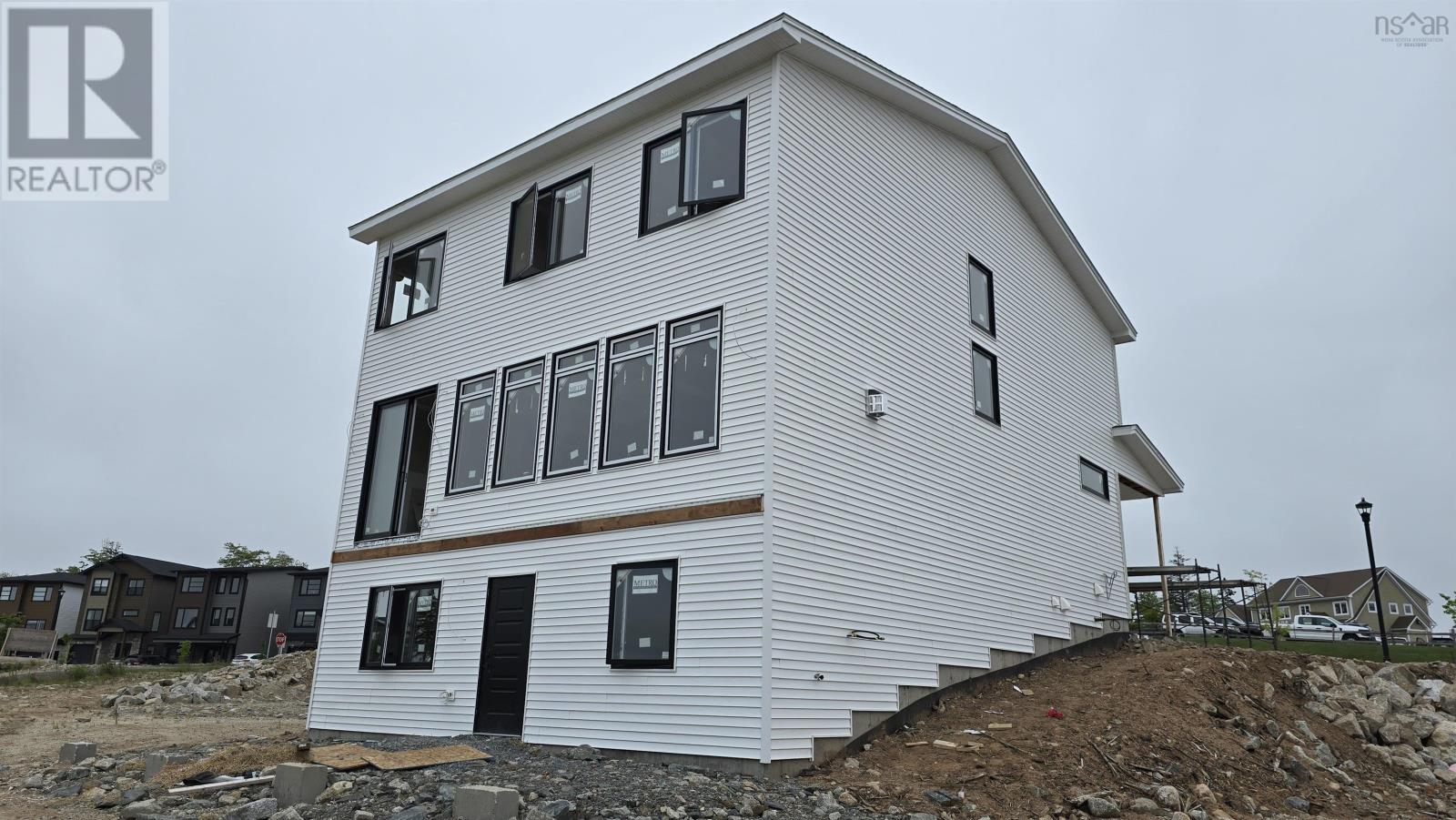 117 Brunello Boulevard, Timberlea, Nova Scotia  B3T 0J6 - Photo 2 - 202515463