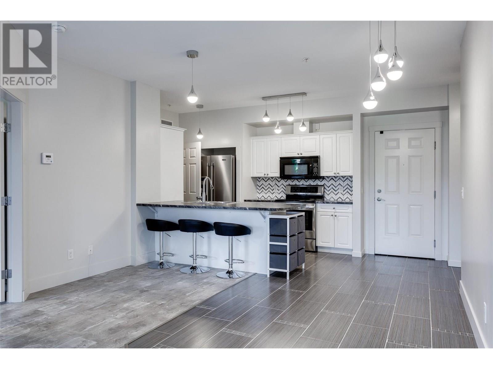 3550 Woodsdale Road Unit# 110, Lake Country, British Columbia  V4V 2P5 - Photo 5 - 10333842