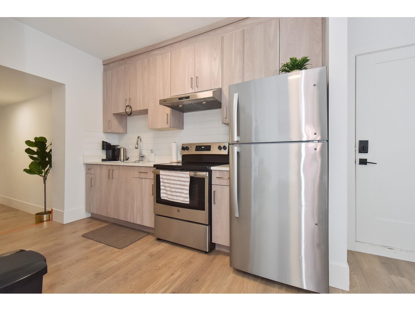 16782 18b Avenue, Surrey, British Columbia  V3Z 0B4 - Photo 30 - R3025890